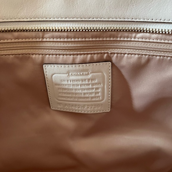 NWT TAYLOR EYELET LEATHER CARRYALL (COACH F27391) - Picture 8 of 13